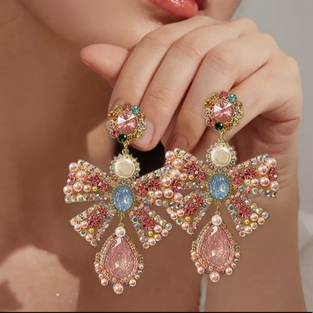 🌟 Pink Rhinestone Bowknot Big Drop Earrings - Picture 11 of 12